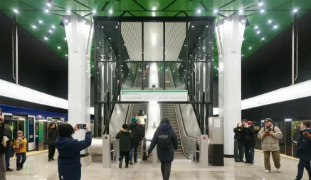 В ролике под лирическую, немного ностальгическую мелодию демонстрируются