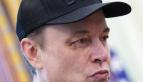 Кто на самом деле поставил фингал Илону Маску? Стали известны подробности драки в Белом доме